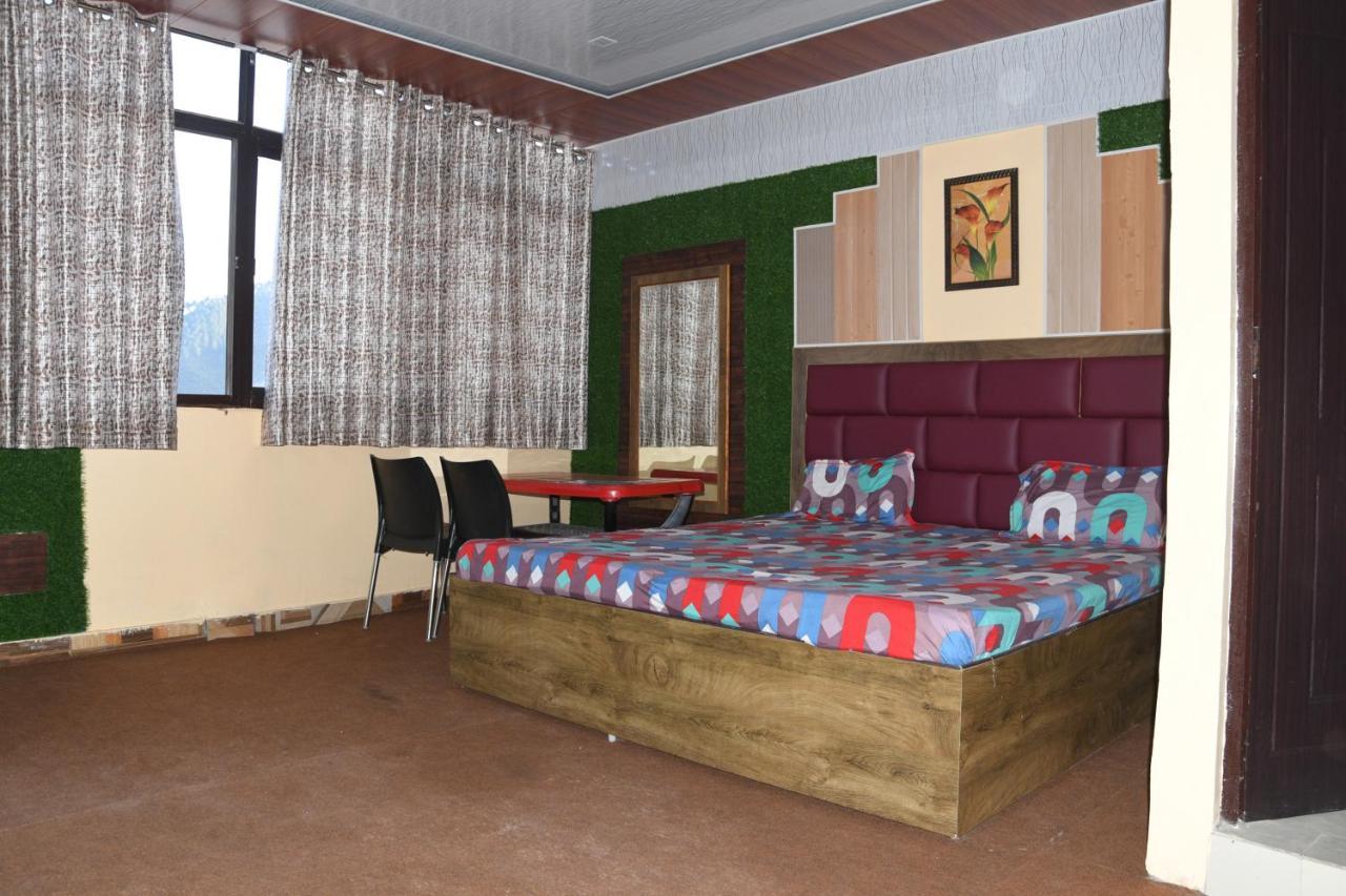 Hotel Mountain View And Rooftop Restaurant Pithorāgarh Exterior foto